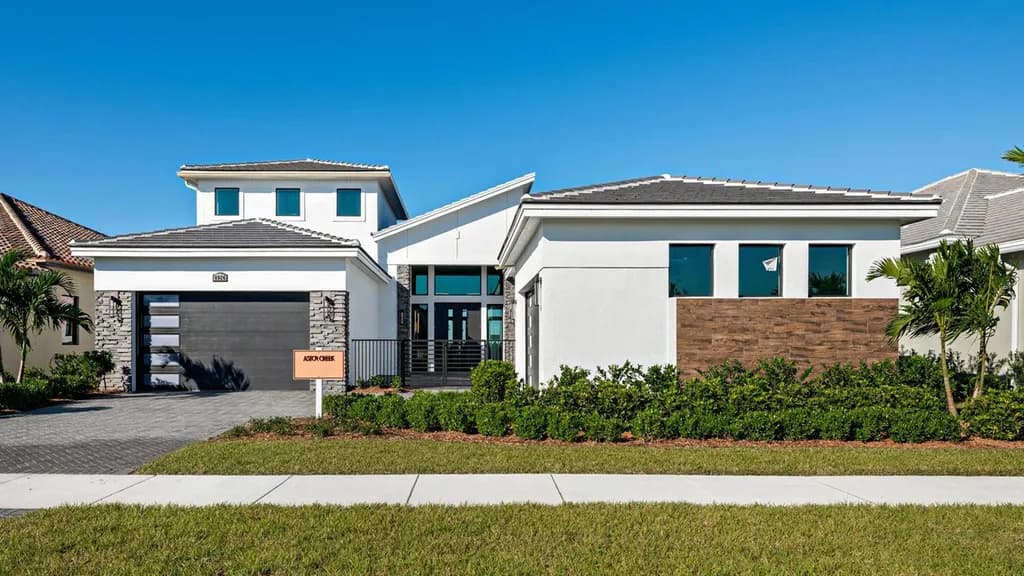 Victoria Plan in Astor Creek Golf & Country Club, Port Saint Lucie, FL 34987
